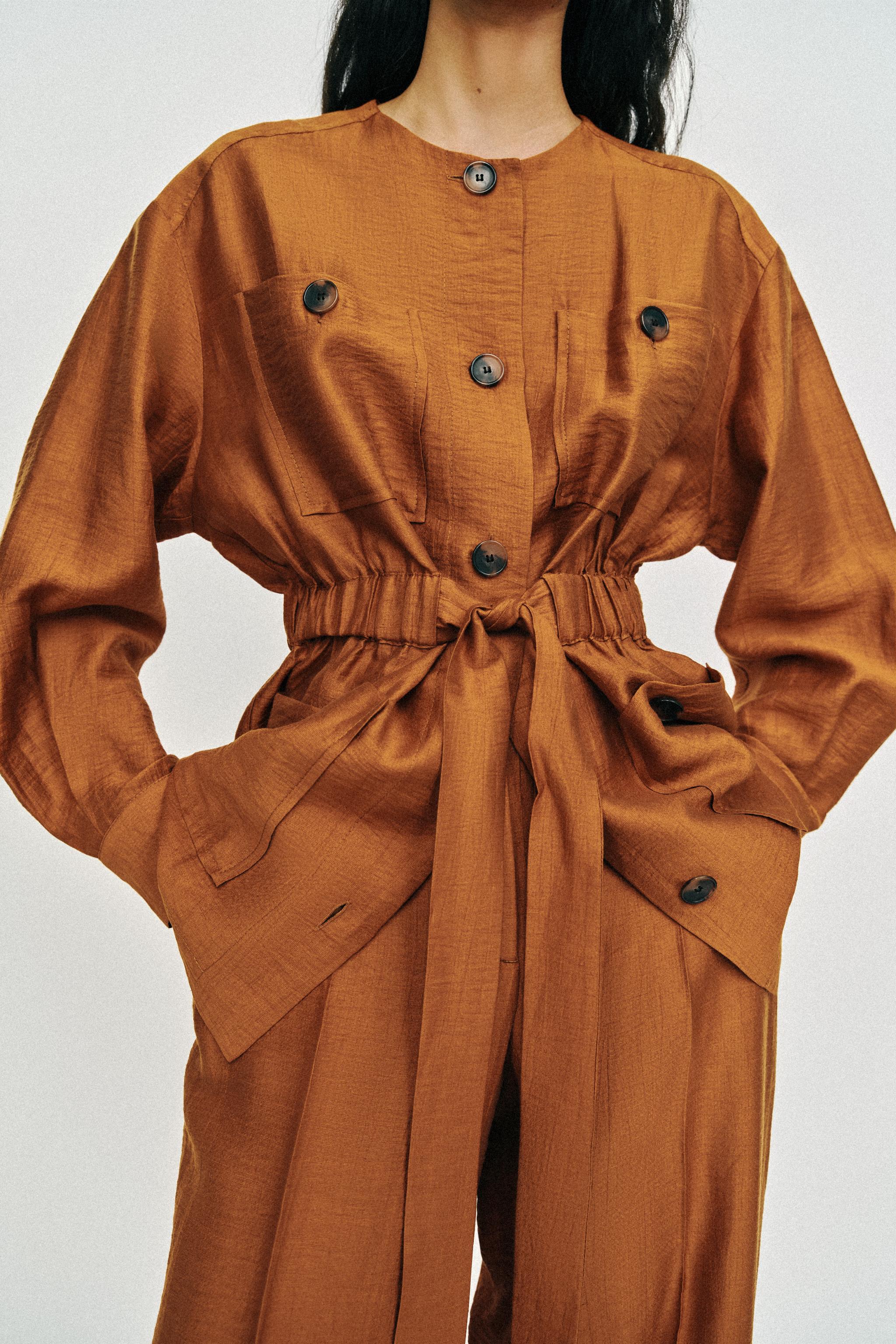 BELTED LINEN SAFARI JACKET